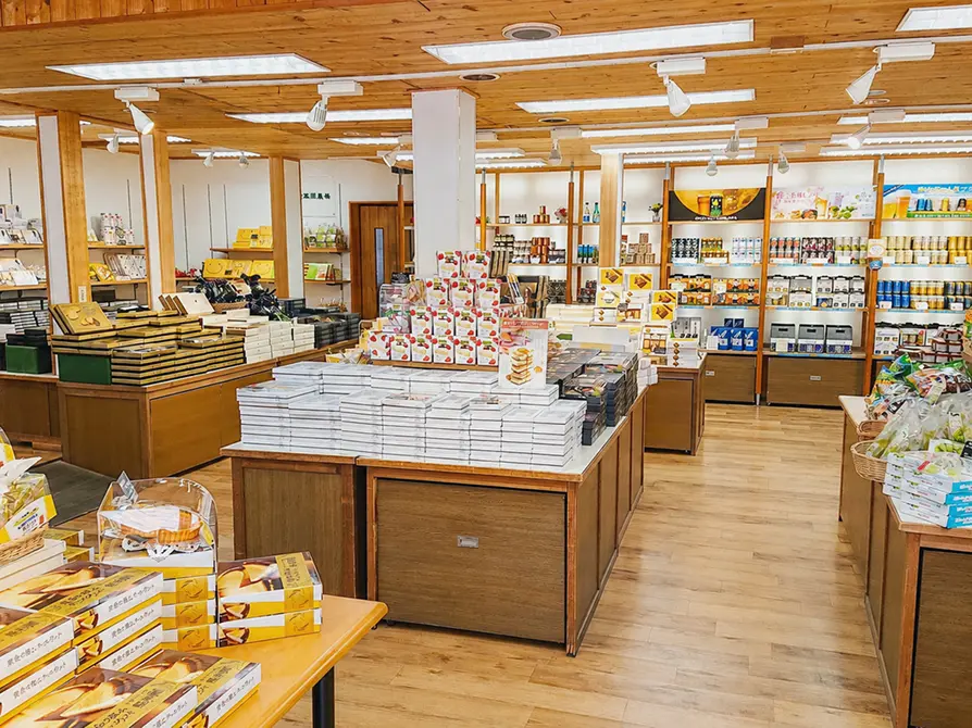軽井沢旧道店 店内